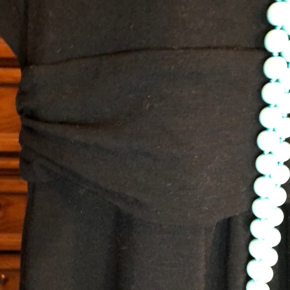 3/20. Darling sleeveless top - Picture 3 of 3